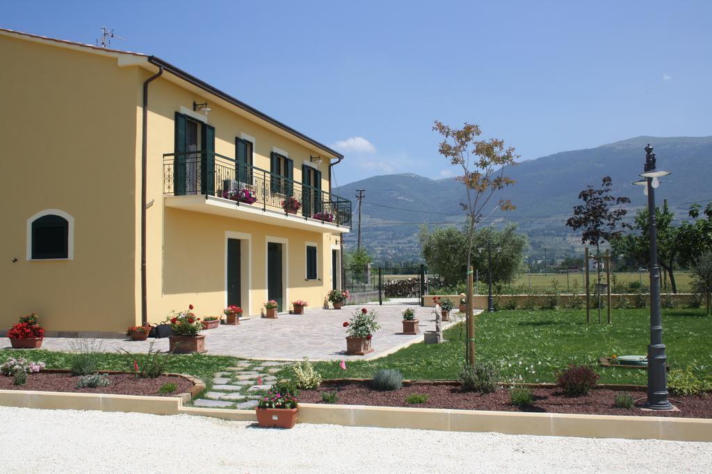 Il Podere Di Francesco Rivotorto Εξωτερικό φωτογραφία